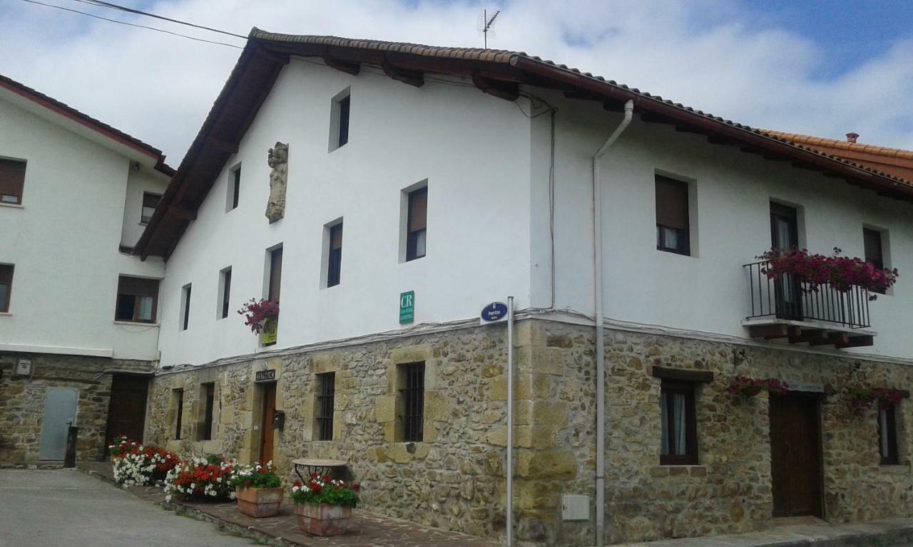 Casa Rural Irigoien Сан Себастиан Екстериор снимка